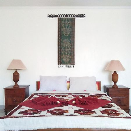 Nuriani Guest House Ubud  Bagian luar foto