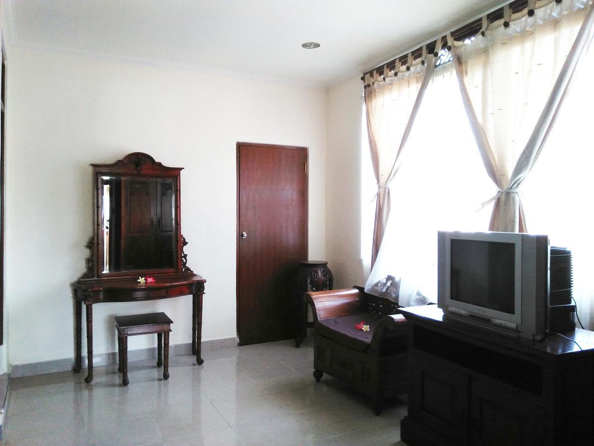 Nuriani Guest House Ubud  Bagian luar foto