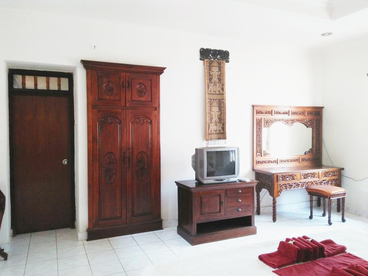 Nuriani Guest House Ubud  Bagian luar foto
