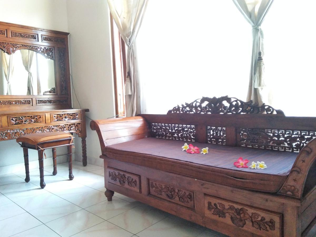 Nuriani Guest House Ubud  Bagian luar foto