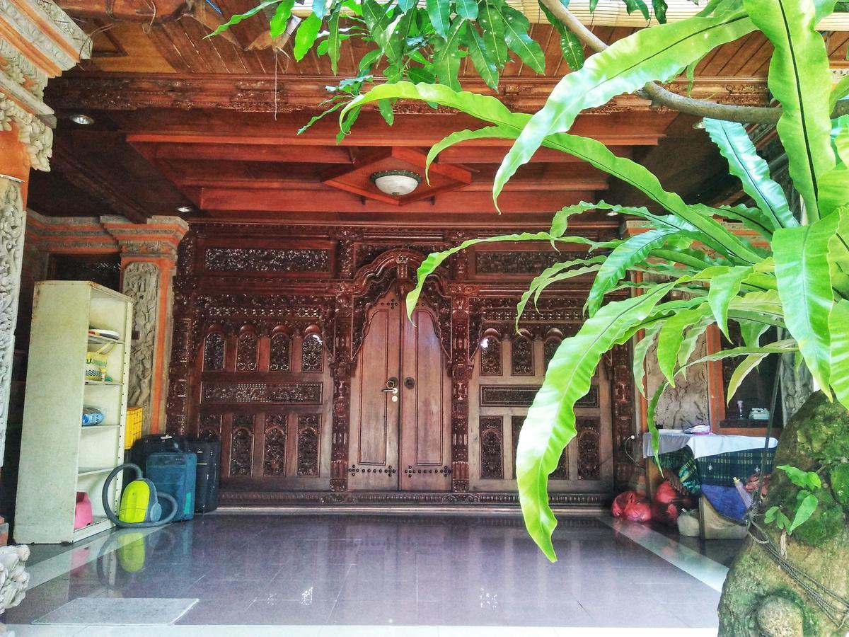 Nuriani Guest House Ubud  Bagian luar foto